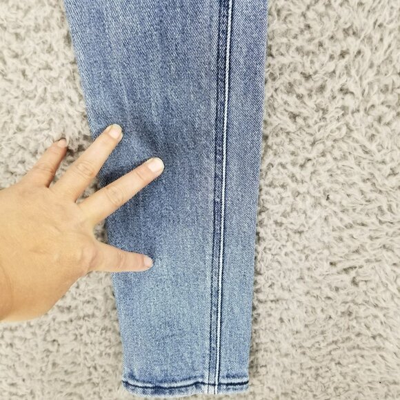 Levis Jeans Womens 28 Blue Line 8 Two Tone Stretch White Tab *Read* - Picture 3 of 16